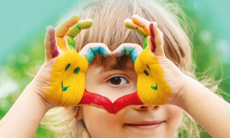 Her Çocuk Özel Bir Dünyadır - Murat KÖROĞLU